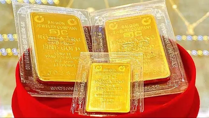 Giá vàng 29/12: Vàng SJC cao hơn vàng thế giới 15,7 triệu đồng/lượng